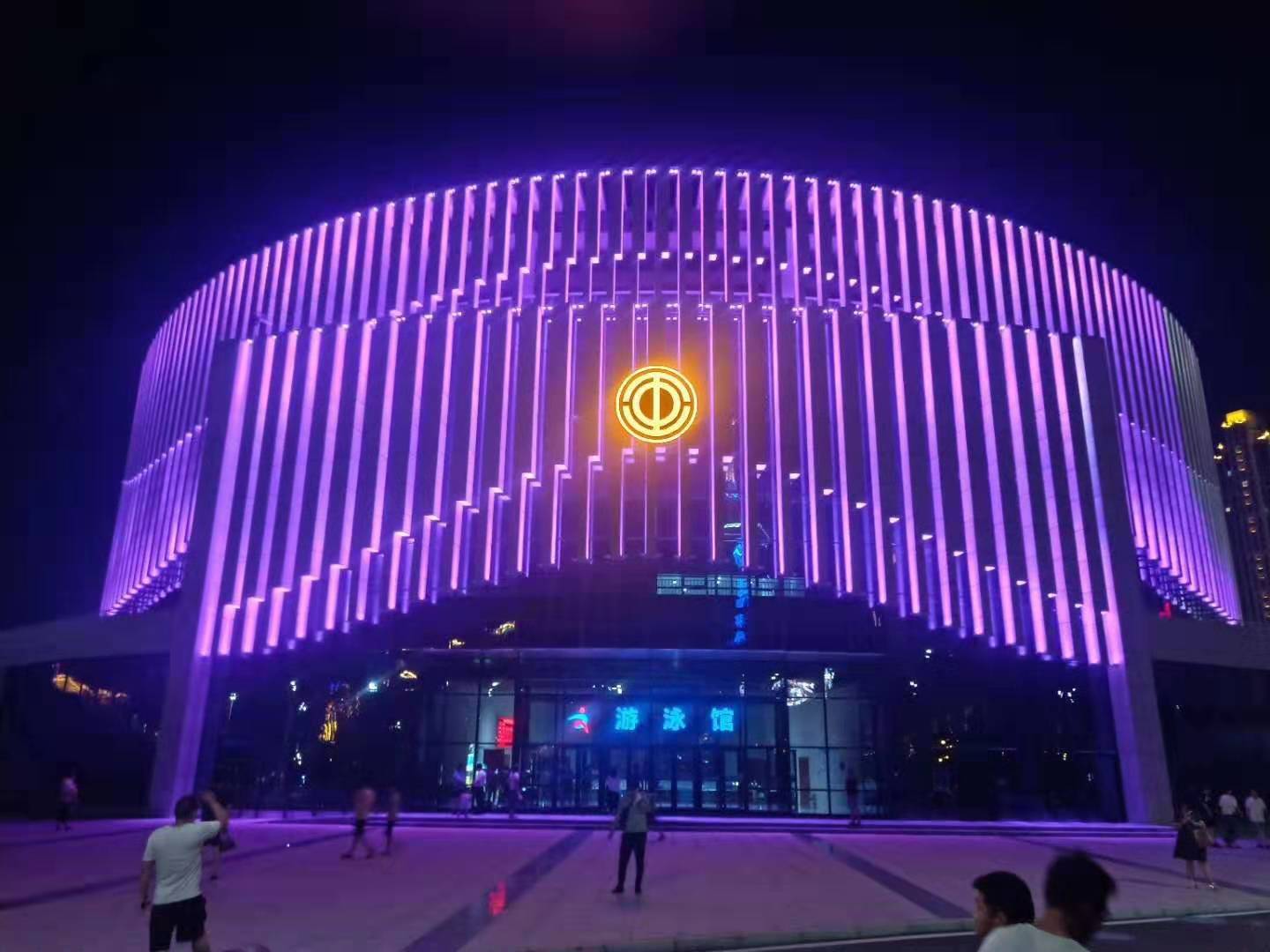 安陽市(shi)職工文化(hua)體育中心(xin)亮化工(gong)程(cheng)